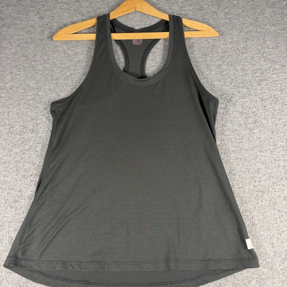 Vuori Lux Performance Tank Black VW108 Medium Racerback Gym Preppy Athleisure